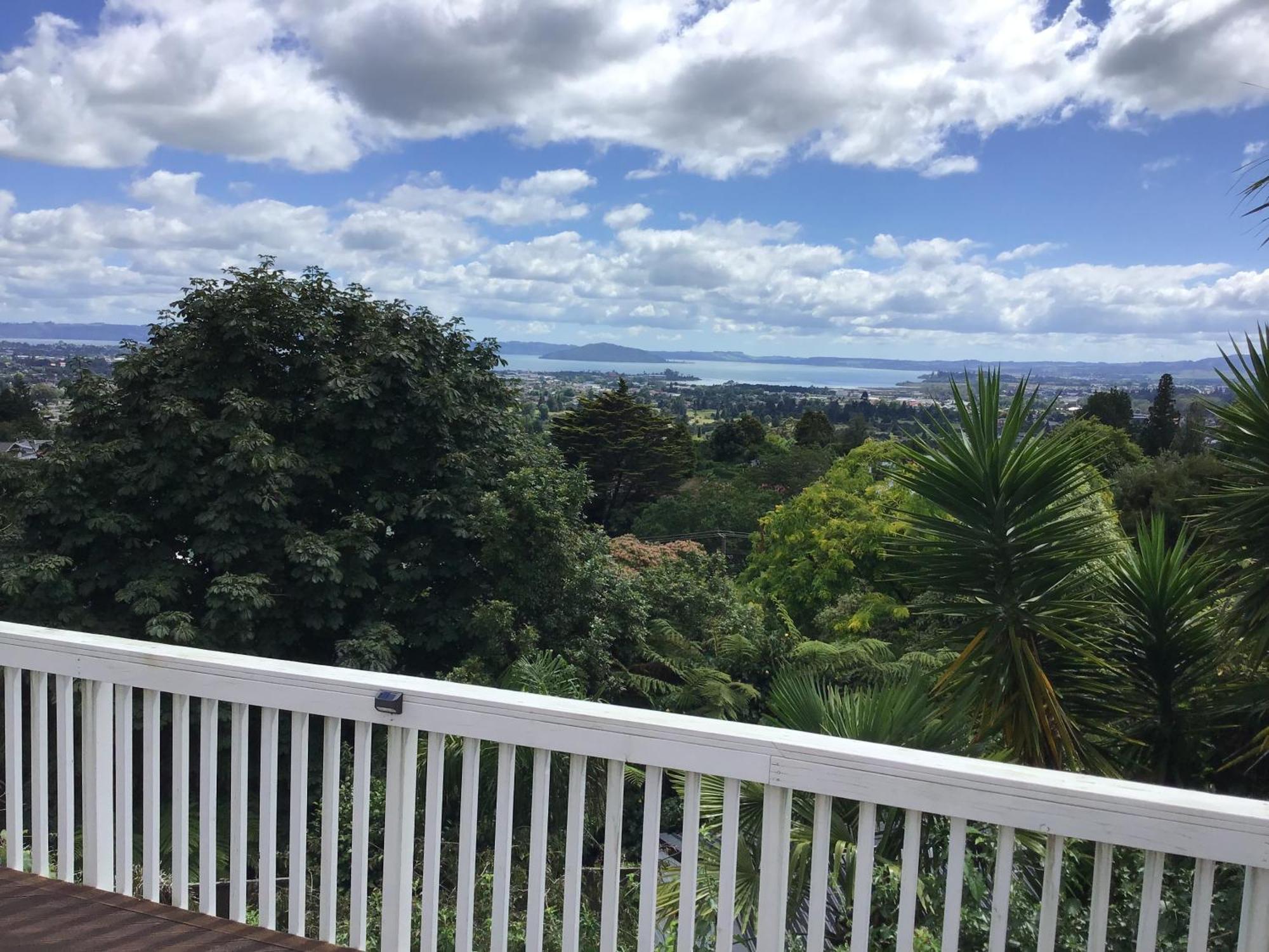 Serenity Views Rotorua Exterior photo