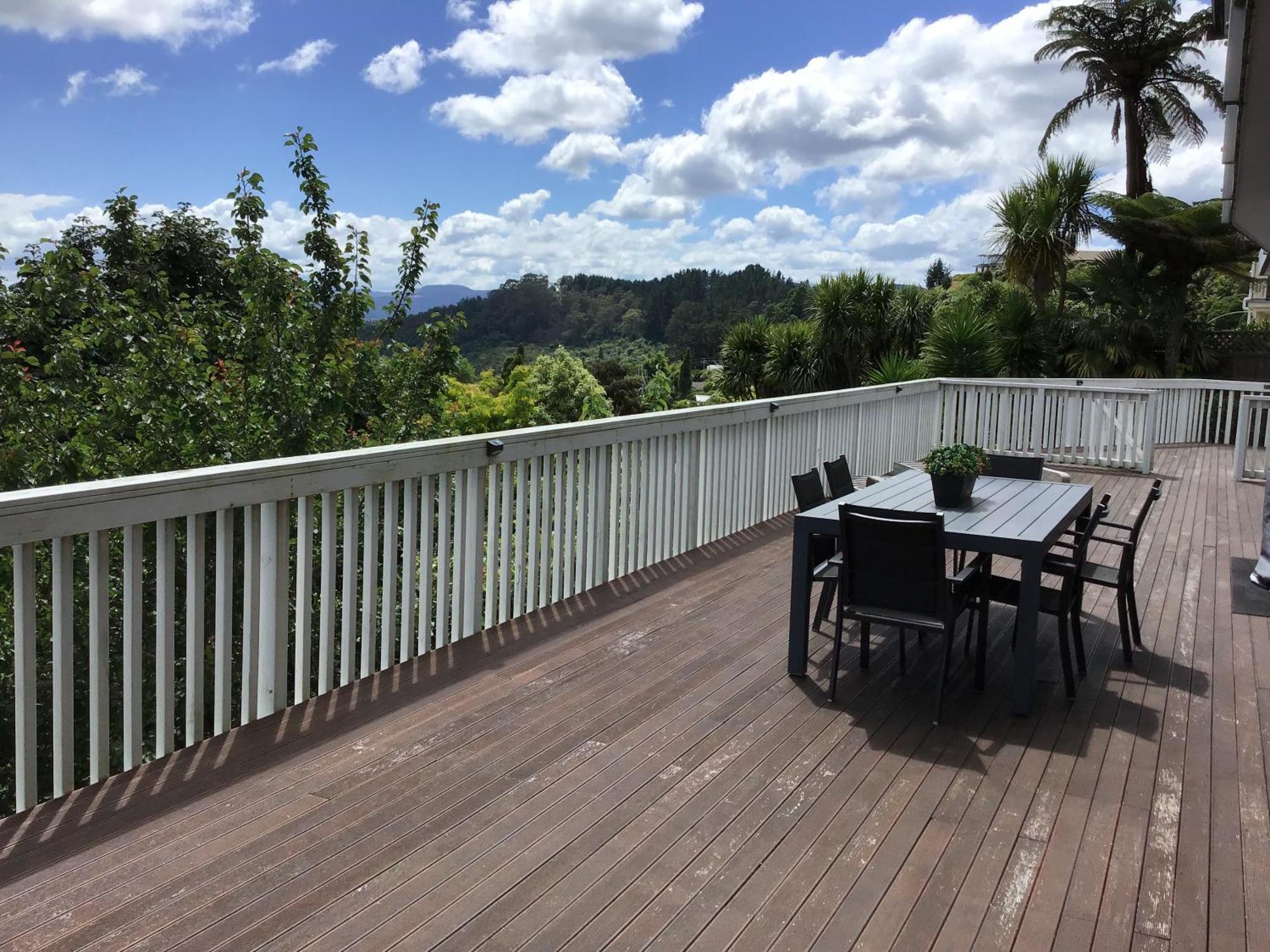 Serenity Views Rotorua Exterior photo
